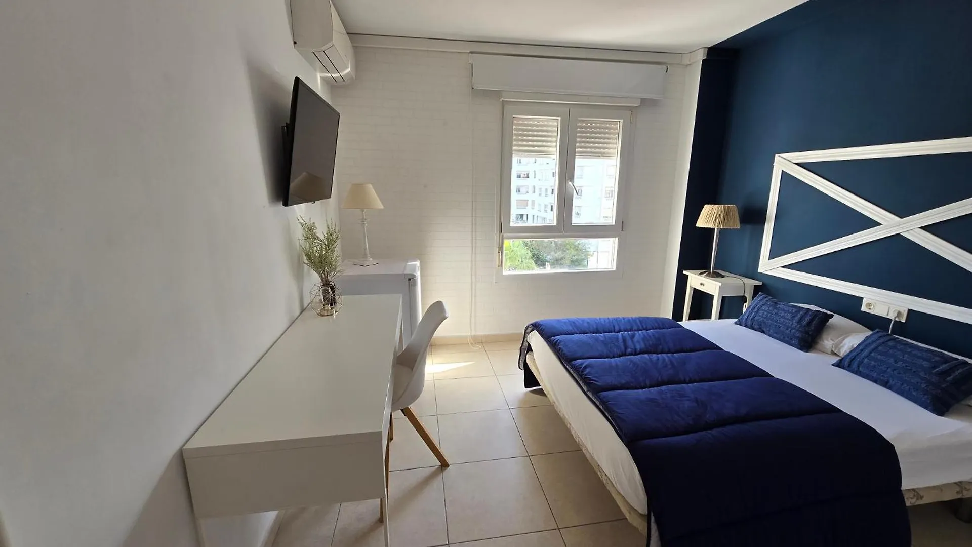 Elegante Habitacion Marbella Con Bano Compartido Ubytování v soukromí